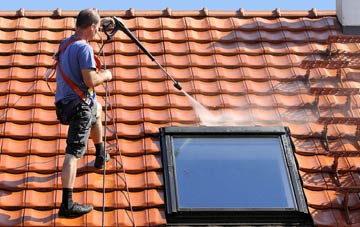 roof cleaning Clashmore, Highland